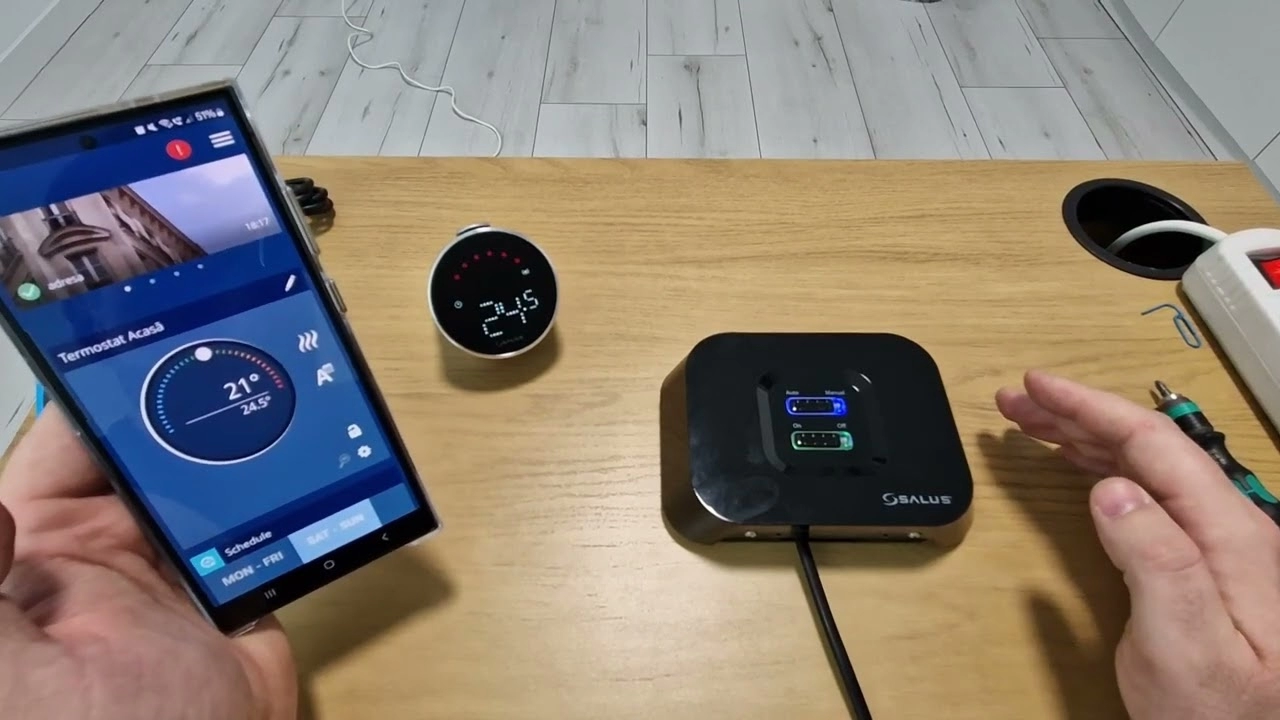 Salus iT800WiFi Prezentare detaliata