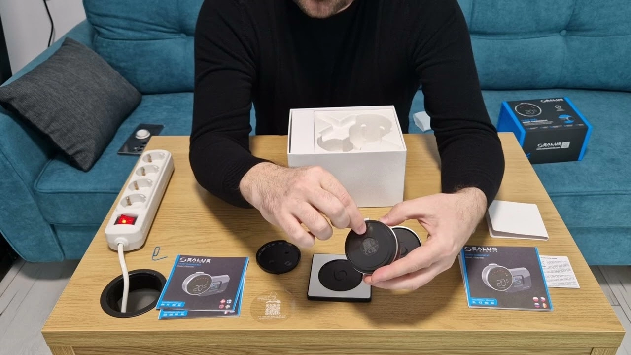 Termostat Salus iT800WiFi - prezentare generala (unboxing)